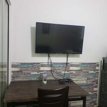 Mandaluyong Sutherland Tower Acqua Private Residences מראה חיצוני תמונה